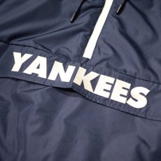 画像9: X New York Yankees Pullover Nylon Hooded Jacket ニューヨーク ヤンキース ハーフジップ ナイロン プルオーバー ジャケット MLB 公式 Official  (9)