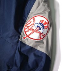 画像7: X New York Yankees Pullover Nylon Hooded Jacket ニューヨーク ヤンキース ハーフジップ ナイロン プルオーバー ジャケット MLB 公式 Official  (7)