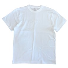 画像1: EMB Logo S/S Tee WHT 同色 刺繍 ロゴ 半袖 Tシャツ (1)